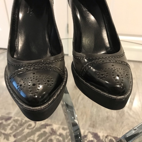Very RARE Gucci Brogue Wing Tip heels - Picture 8 of 16